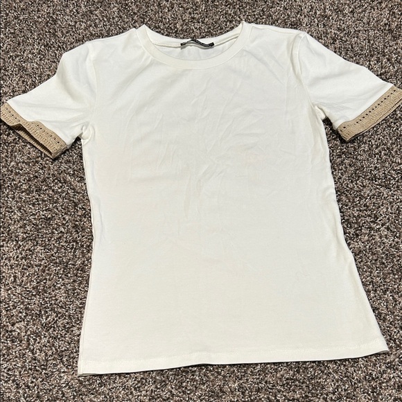 Zara Cream and Tan Short Sleeve Tee - Picture 1 of 6